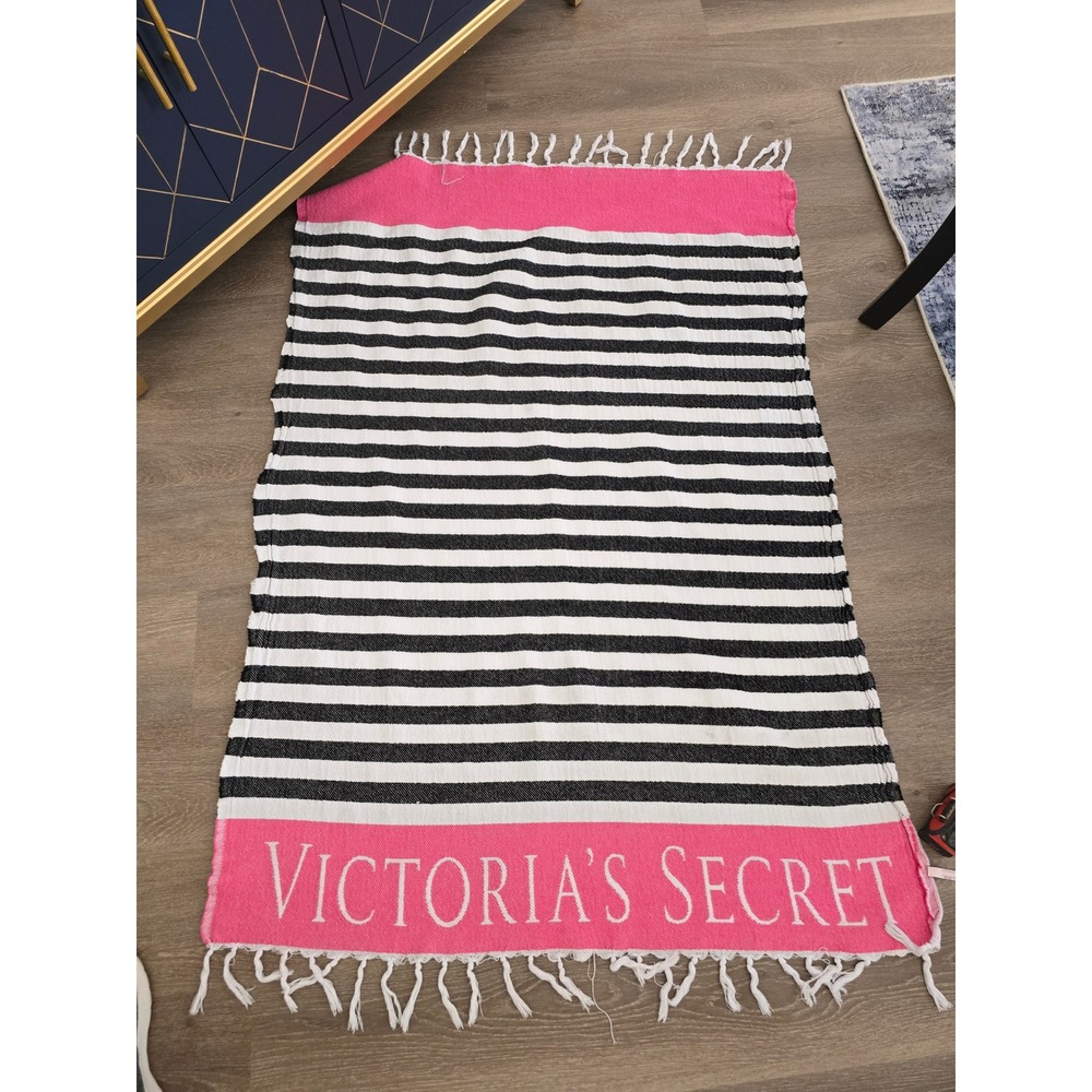 Victoria's Secret Striped Beach Towel Pink Black White‎ Fringe One Size